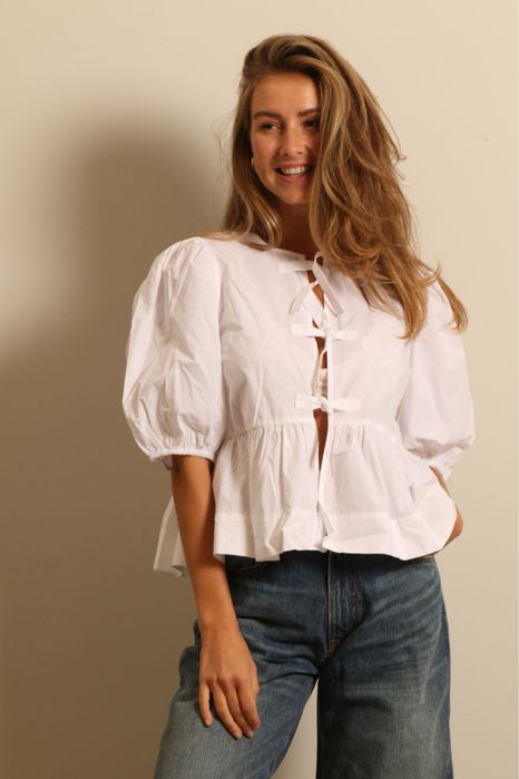 Срочно новая блузка