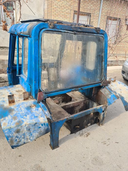 Трактор мтз-80 кабинаси сотилади