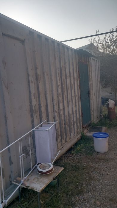 Жилой континер и душ