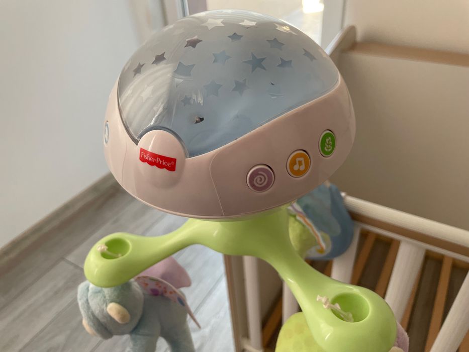 Fisher Price Музикална въртележка - проектор 3 в1  играчка за кошара