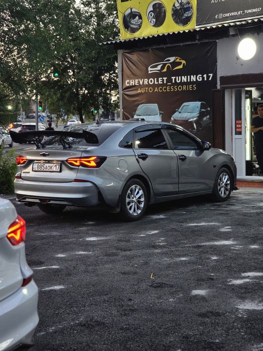 Спойлер на богаж