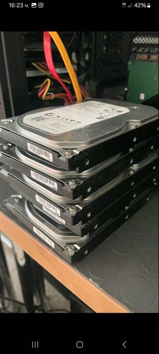Продавам изгодно хард дискове