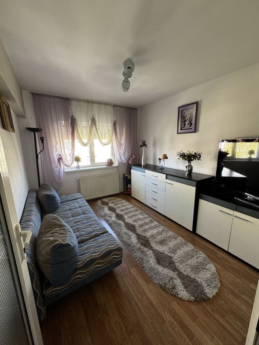 Vând apartament 3 camere, 84mp utili, mobilat/utilat direct de la PROPRIETAR + loc de parcare