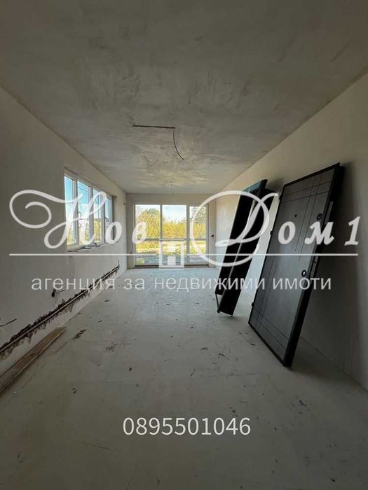 Продава се Тристаен апартамент в Варна, Галата - 90 кв.м за 1352 €/кв.м - Снимка #2
