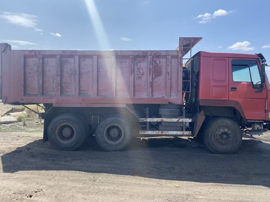 Продам HOWO 25т 2006г