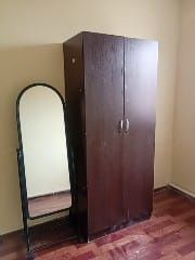 Продам шкаф и стол