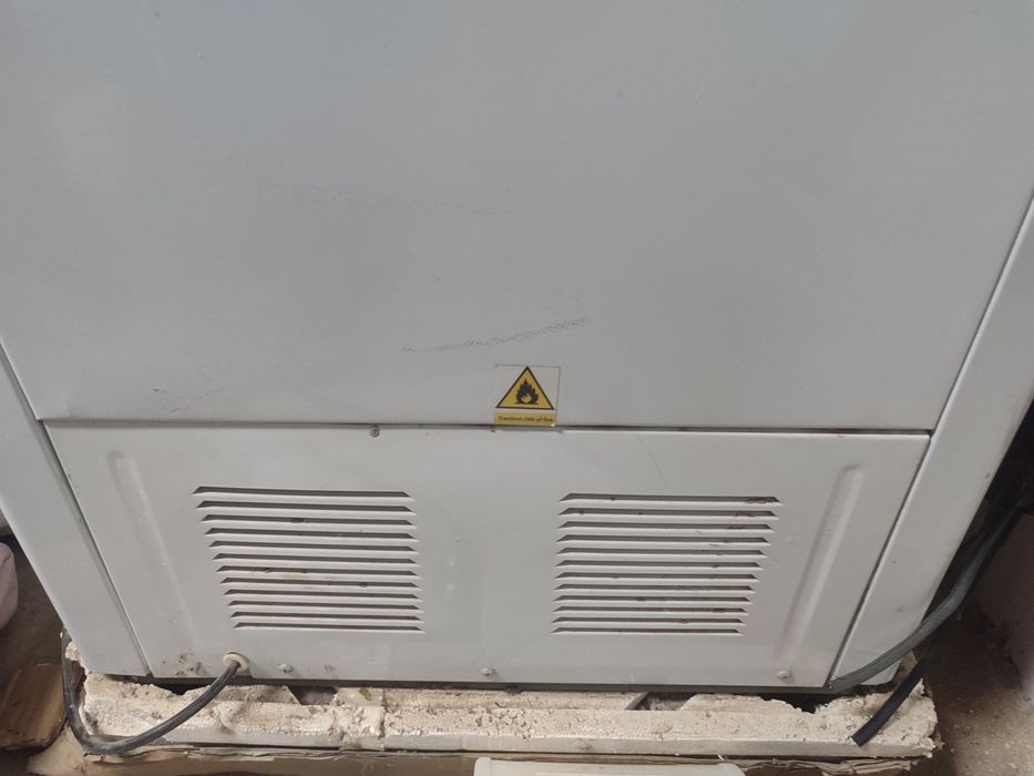 Продам морозильник