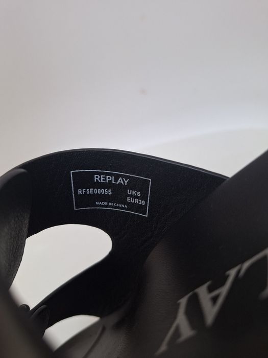 Черни чехли Replay