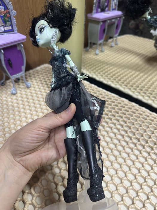 Продам куклу  монстр хай!