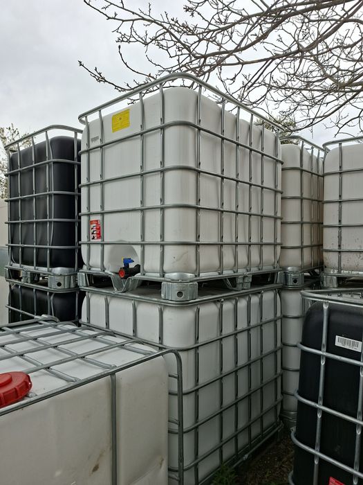 Rezervor,bazin apă 1000 litri ibc