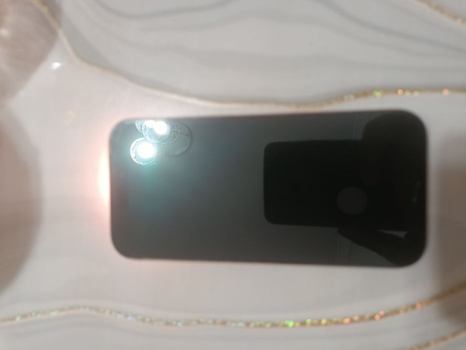 Срочно продаю Айфон 16 Pro 256