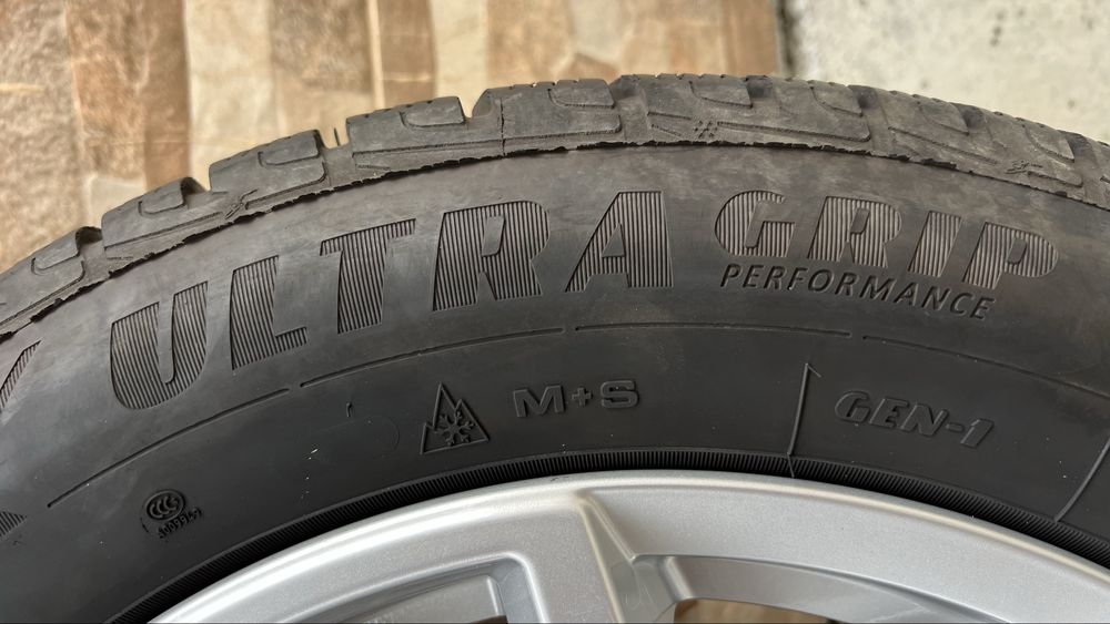 Джанти DEZENT 17 5x114.3 + Гуми 215/60 - ПЕРФЕКТНИ !!!