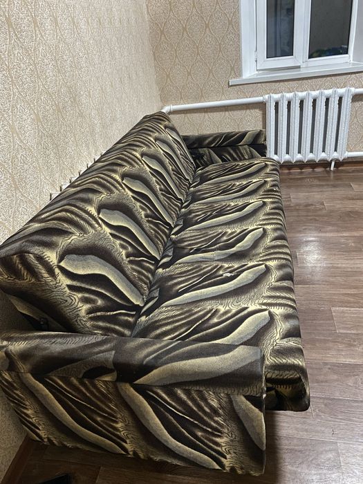 Отдам диван, самовывоз