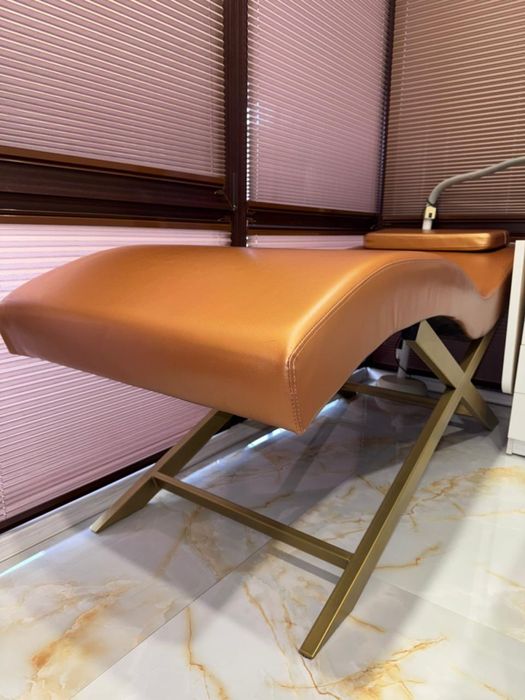 Кушетка для лашмейкнра