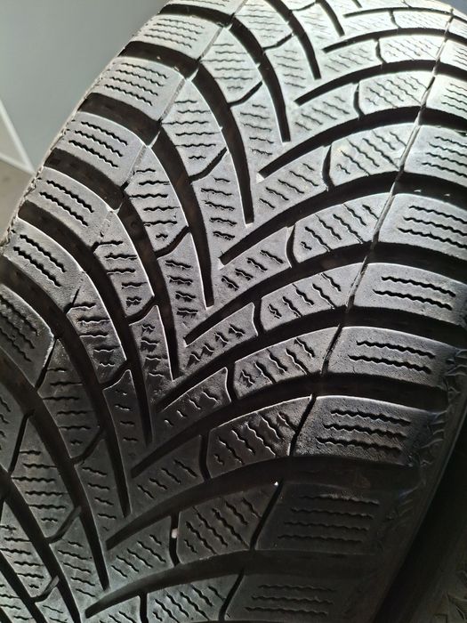 2 Amvelope se iarnă 215 55 r17 Semperit