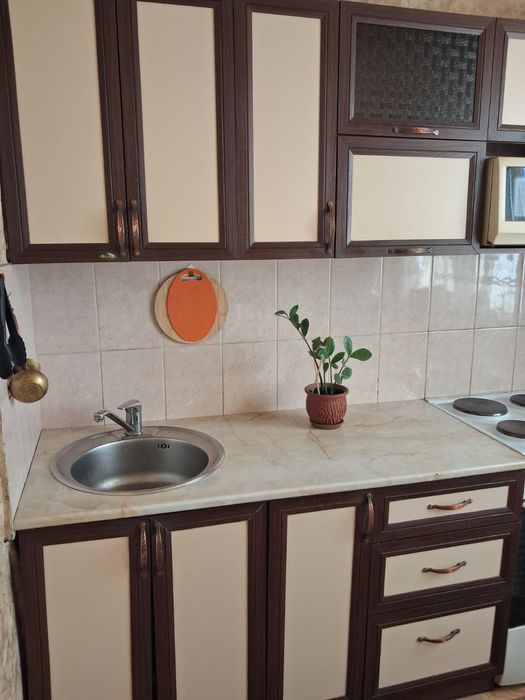 Кухонный гарнитур в отличном состоянии