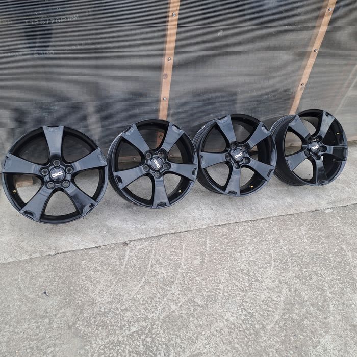 Jante aliaj,Renault,Hyundai,Duster,Nisan,Suzuki 5x114,3/R17 ET 52/6,5J