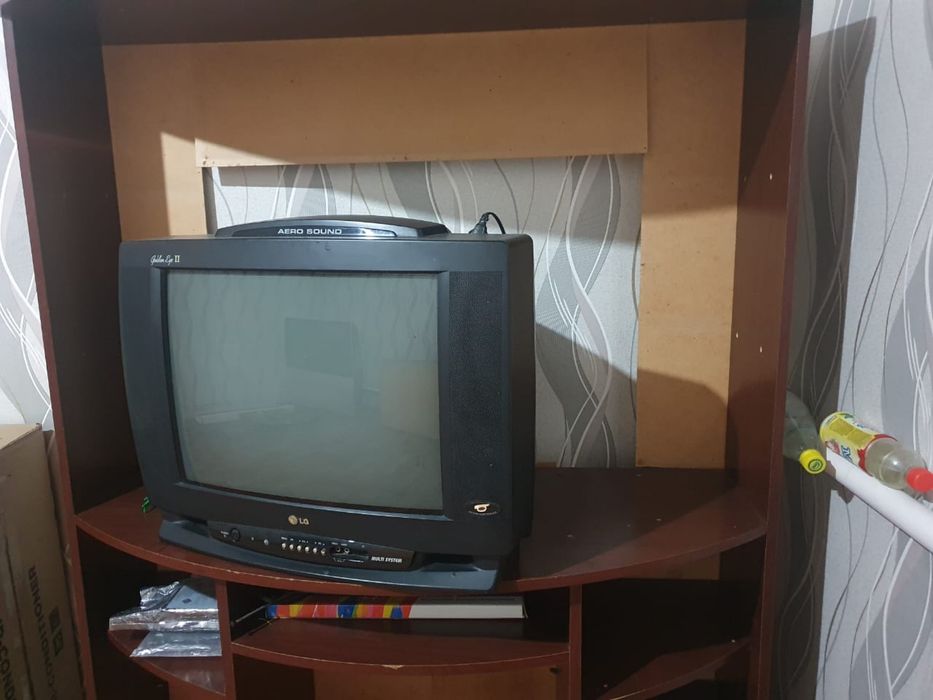 Продам телевизор и стиралку