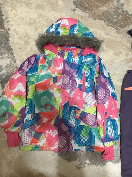Горнолыжный костюмы на  рост 140 см
