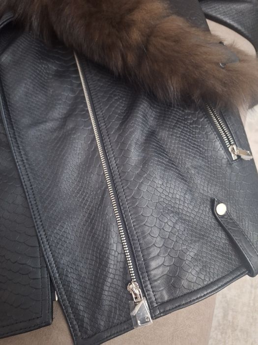 Продам натуральную дубленка.