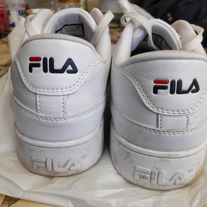 Оригинални маратонки Fila 44