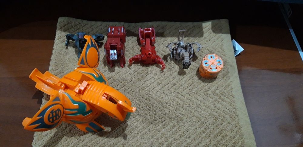 Продаются Бакуган