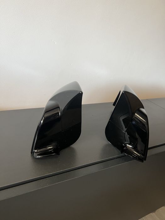 Capace oglinzi bmw f10