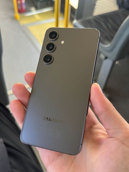Samsung S24 titanium