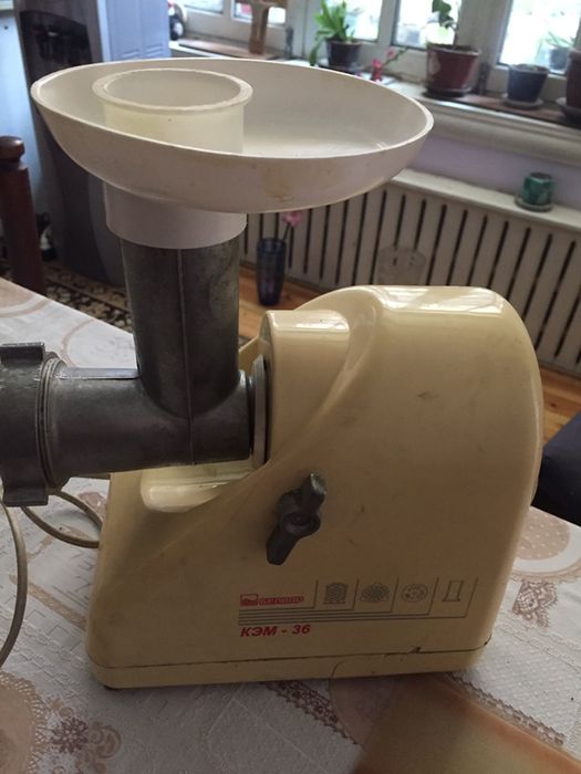 Машина кухонная электромеханическая