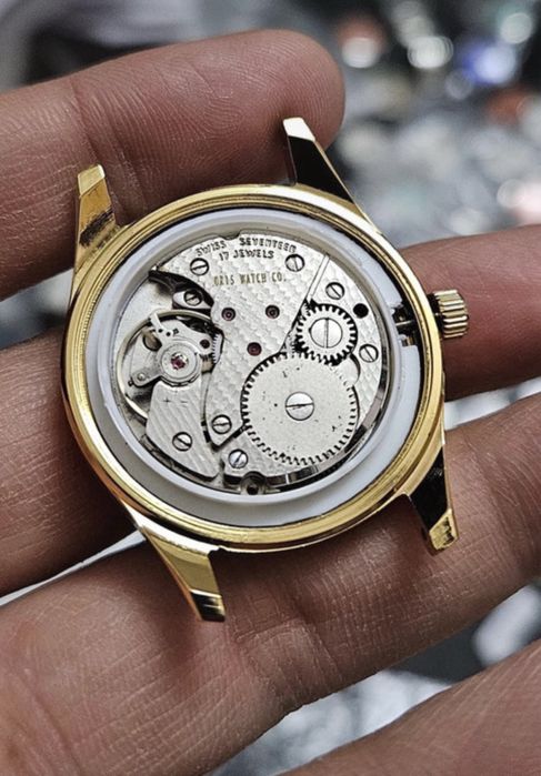 Ceas ORIS, mecanic manual