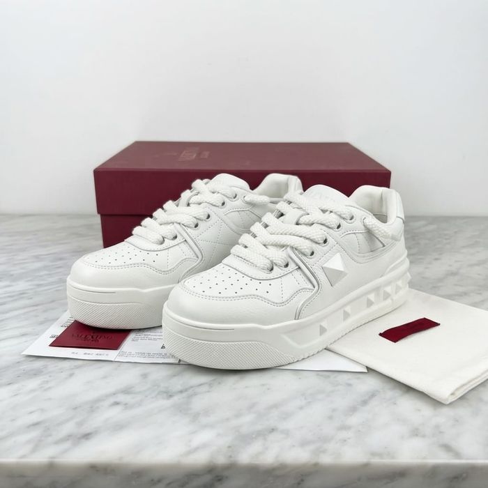 Adidasi Valentino Garavani Alb - Full Box