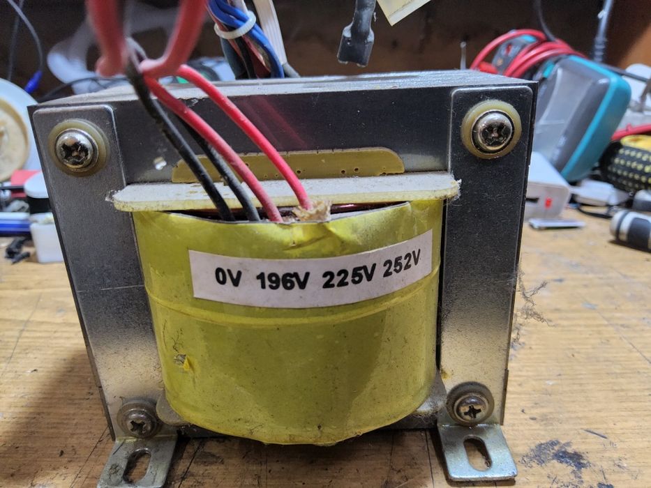 Трансформатор  AC-AC понижающий 220---1v-8v-16v-20v