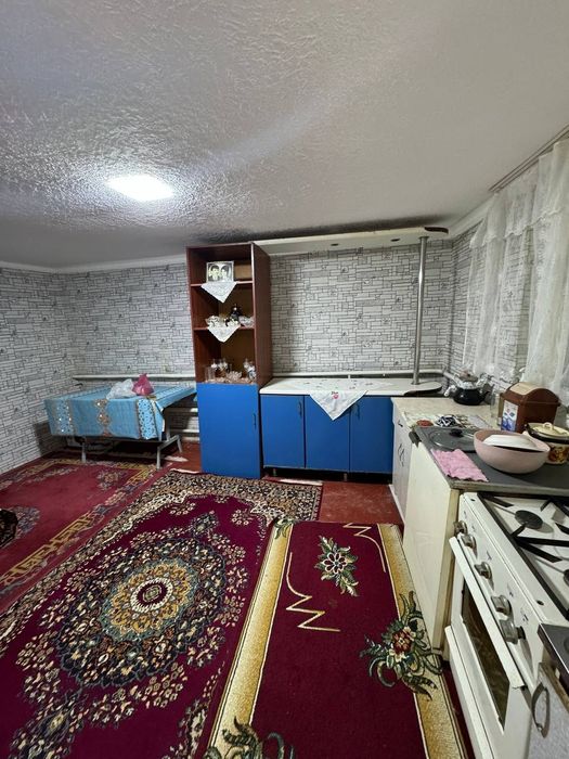 Uyımnı sotaman hamma saroyıtga ega dokkonı 2 ta yashash maydonı