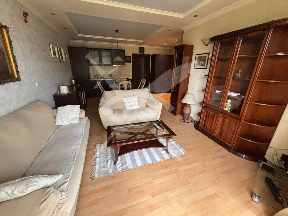 Продава се Двустаен апартамент в София, Борово - 65 кв.м за 3847 €/кв.м - Снимка #2