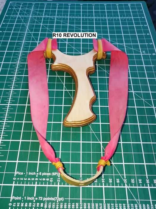 Prastie R10 REVOLUTION placaj MESTEACAN+gume foarte puternice