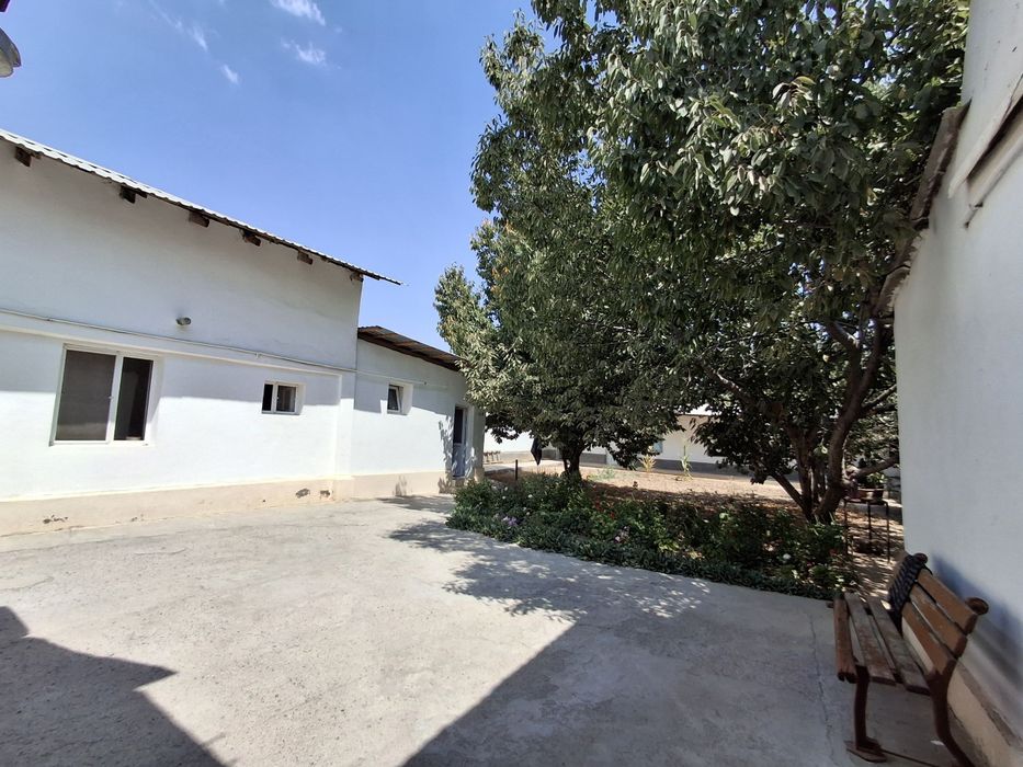 Срочна продаётся участок в Кибрай Байкургон за санатории Бустон