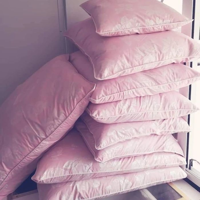 Perne noi de vânzare