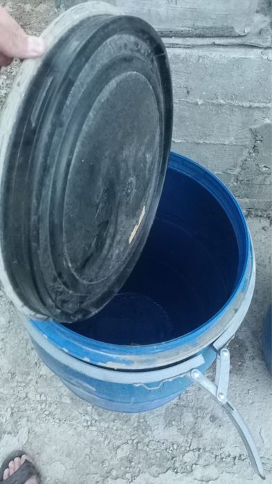 Бочки 120л чистые