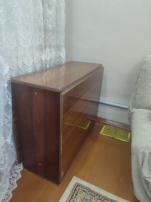 Продается стол раскладной Белорусский