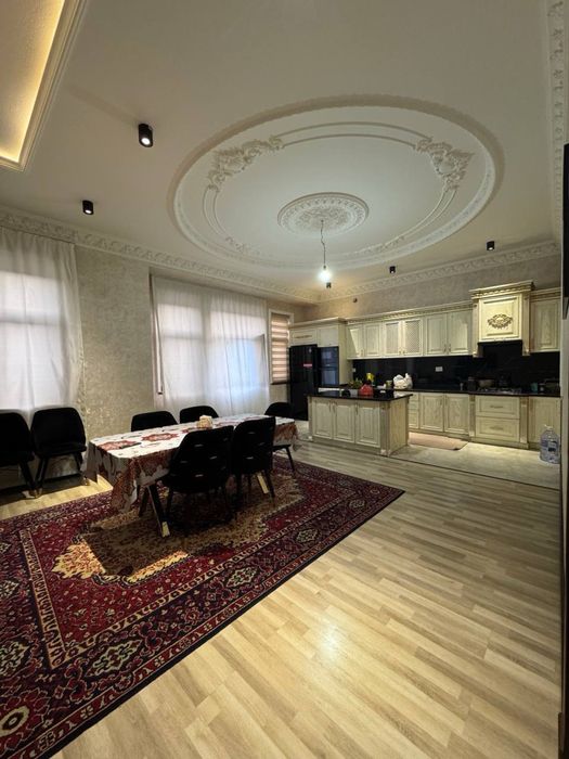 Урикзор (Учтепа тумани)  4 сотих 7 хона Евроремонт