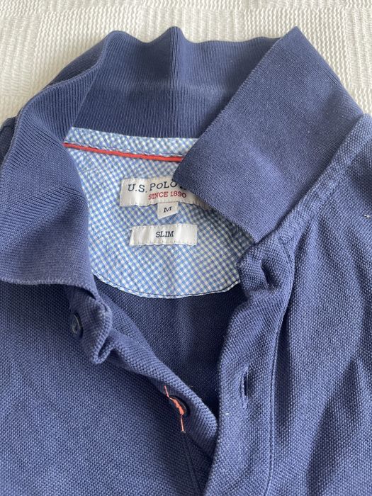 Тениска поло.