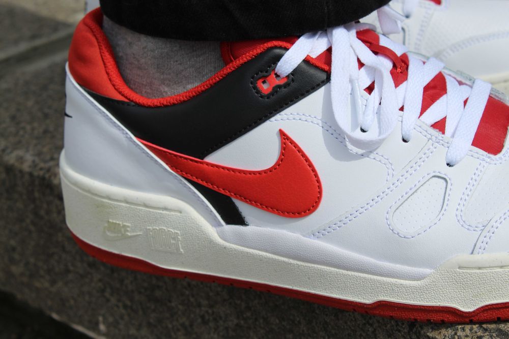 Nike Full Force Low