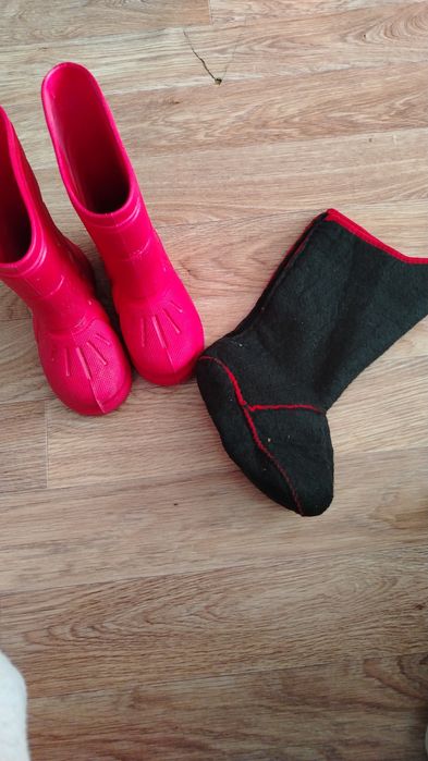 Продам вещи и обувь на девочку