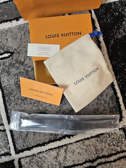 LV Slim Bracelet M6456E