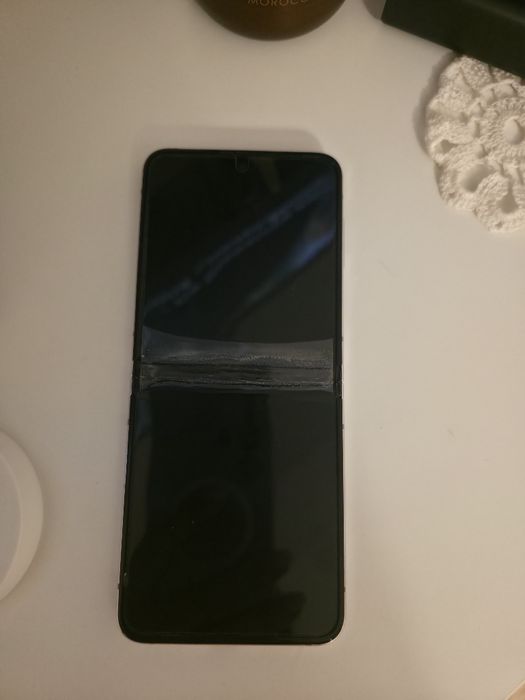 Samsung Galaxy Flip 5