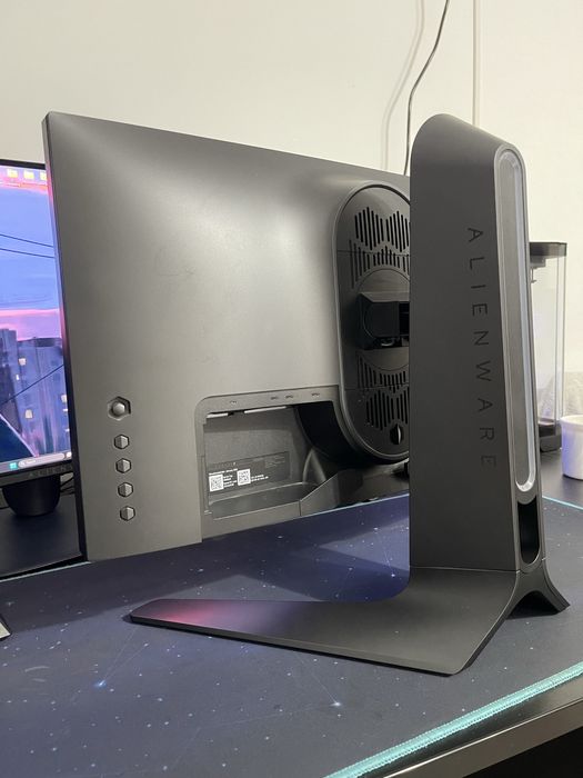 Monitor Gaming Alienware 240 Hz - IPS