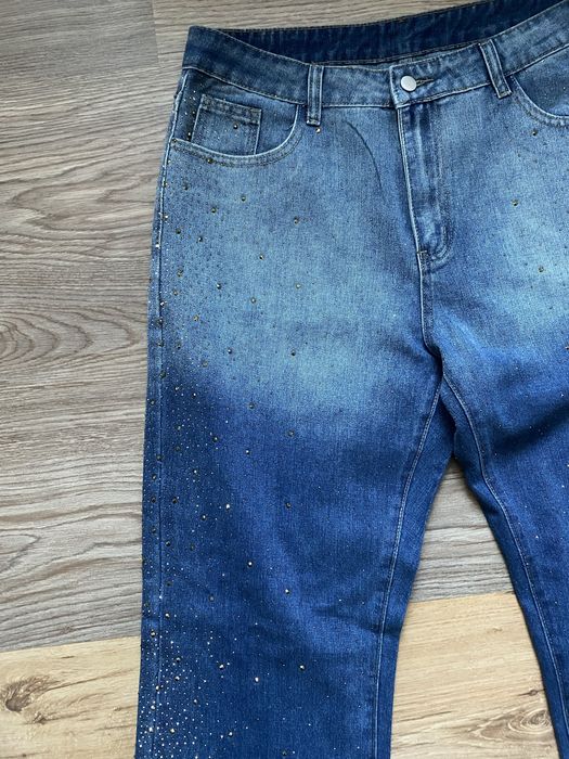 Blugi cu cristale aurii