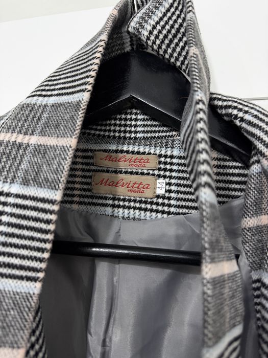 женское пальто..