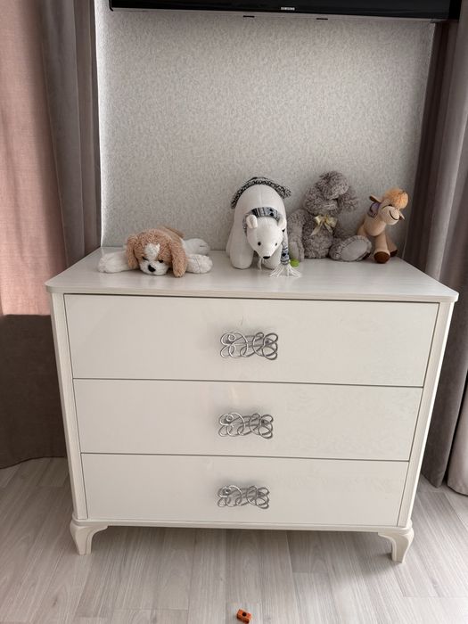 Спальный гарнитур