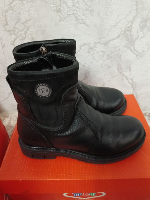 Продам обувь на мальчика